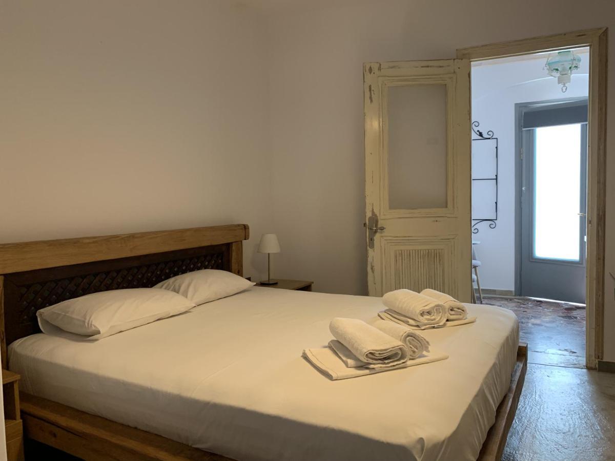 Condillia Central Apartment Spetses Town ภายนอก รูปภาพ