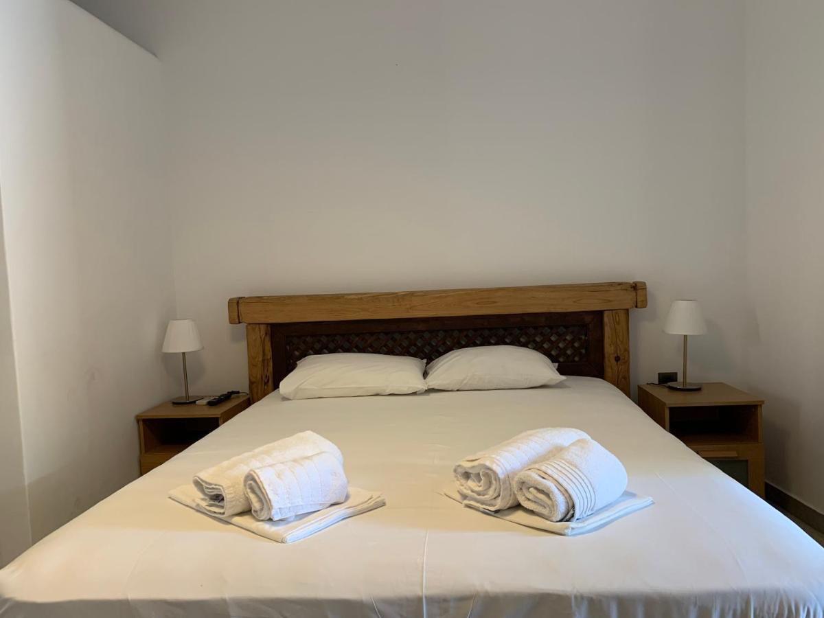 Condillia Central Apartment Spetses Town ภายนอก รูปภาพ
