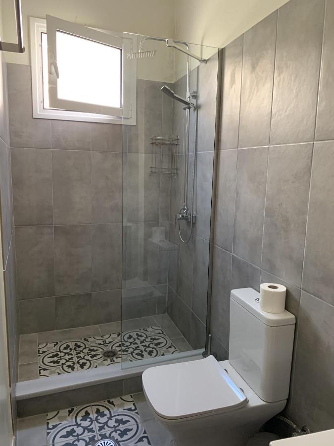 Condillia Central Apartment Spetses Town ภายนอก รูปภาพ