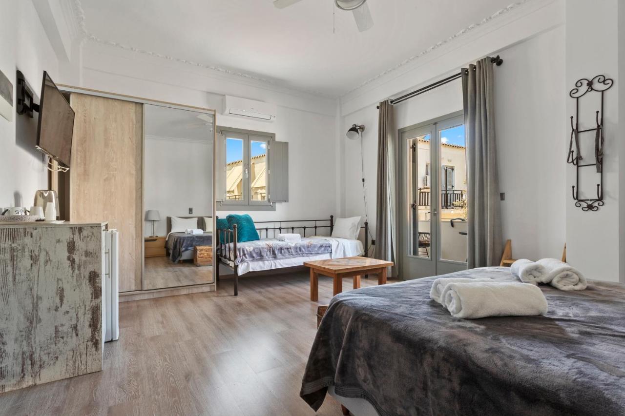 Condillia Central Apartment Spetses Town ภายนอก รูปภาพ