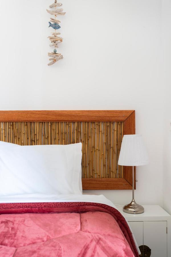 Condillia Central Apartment Spetses Town ภายนอก รูปภาพ