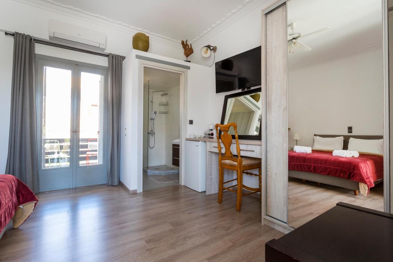 Condillia Central Apartment Spetses Town ภายนอก รูปภาพ